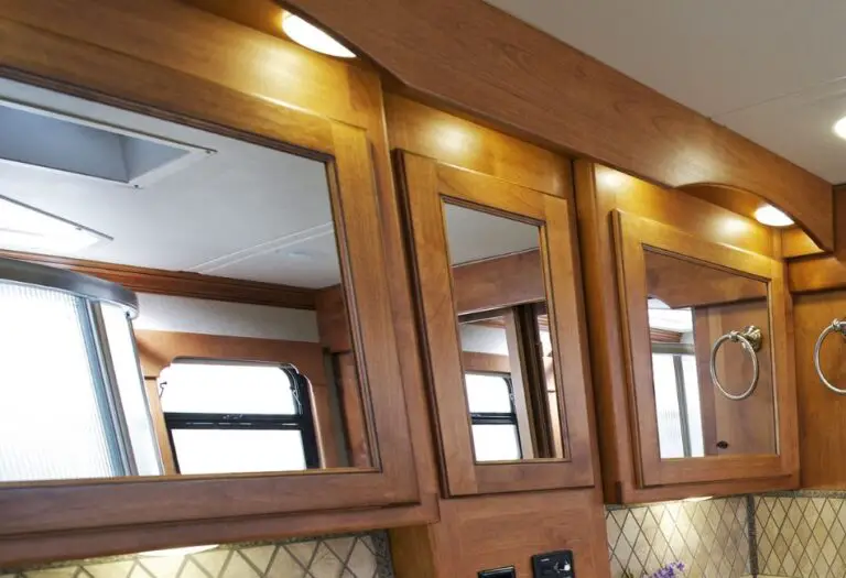 4 Ways To Cover A Without A Door (Plus Pros & Cons) Homes On